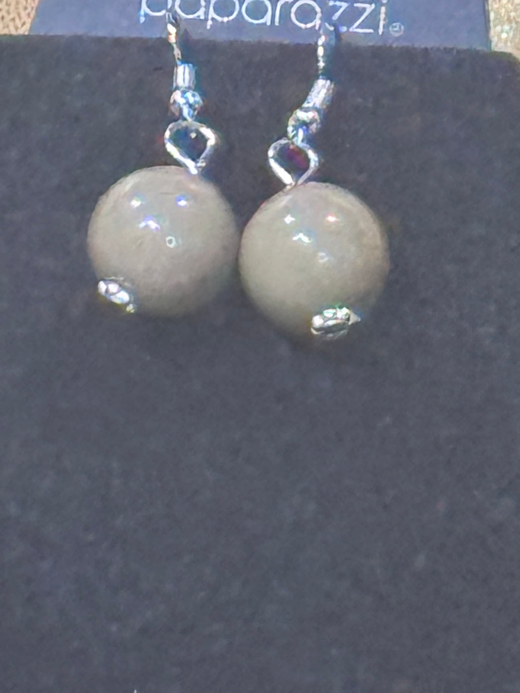 Paparazzi "Gorgeously Globetrotter" Green Bead & Silver Necklace Set