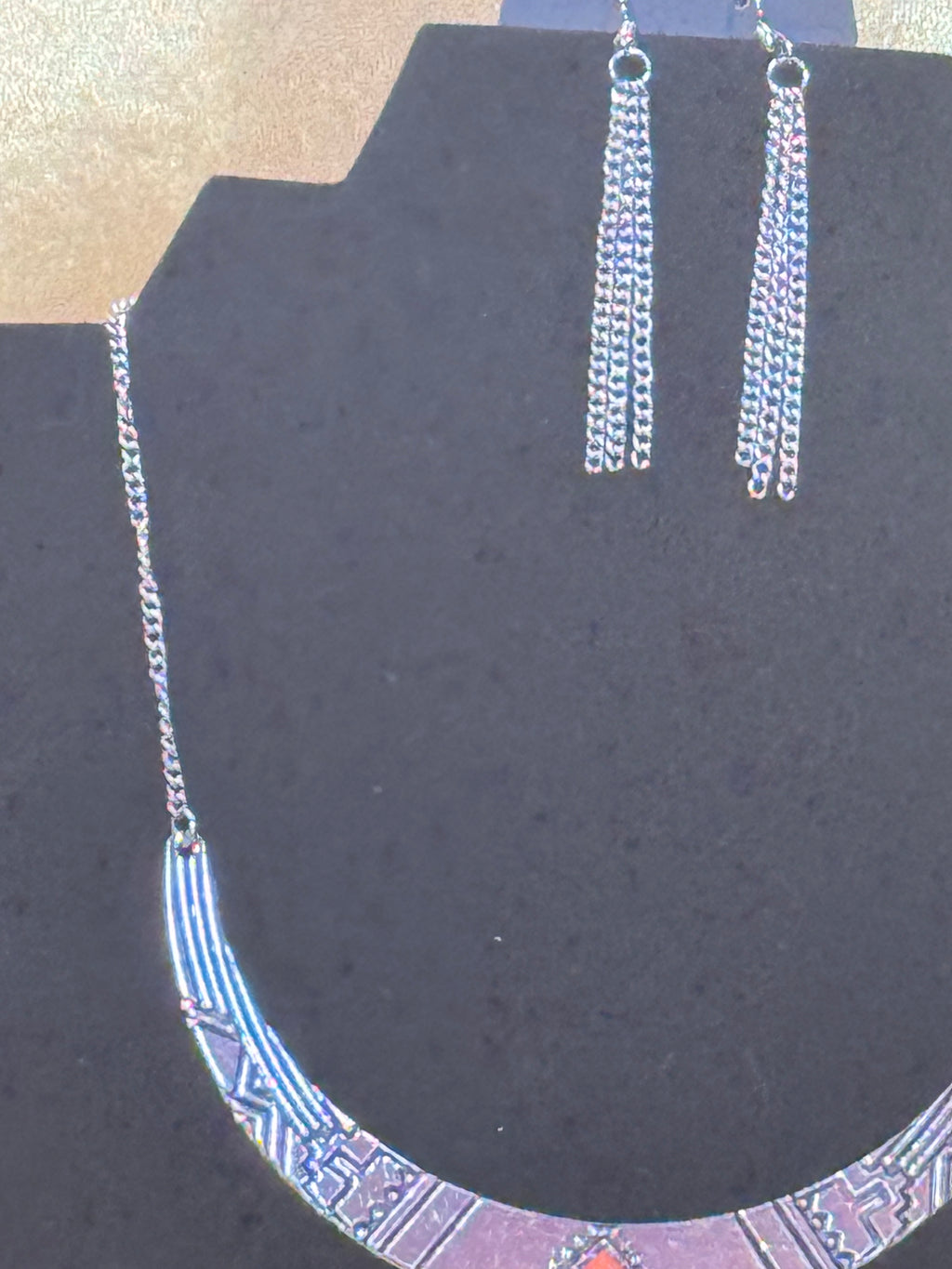 Paparazzi "Arizona Adventure" Silver Southwestern Crescent Necklace & Earring Set – Orange Center Bead