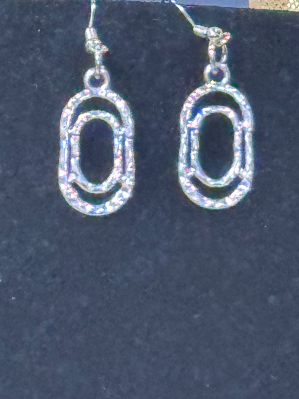 Paparazzi "Empress Impressions" Silver Textured Oval Bib Statement Necklace & Earring Set