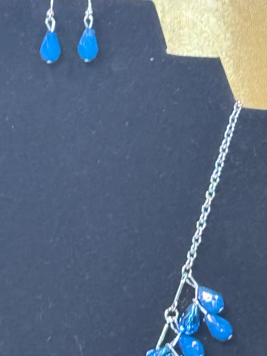 Paparazzi "Garden Fairytale" Necklace & Earring Set