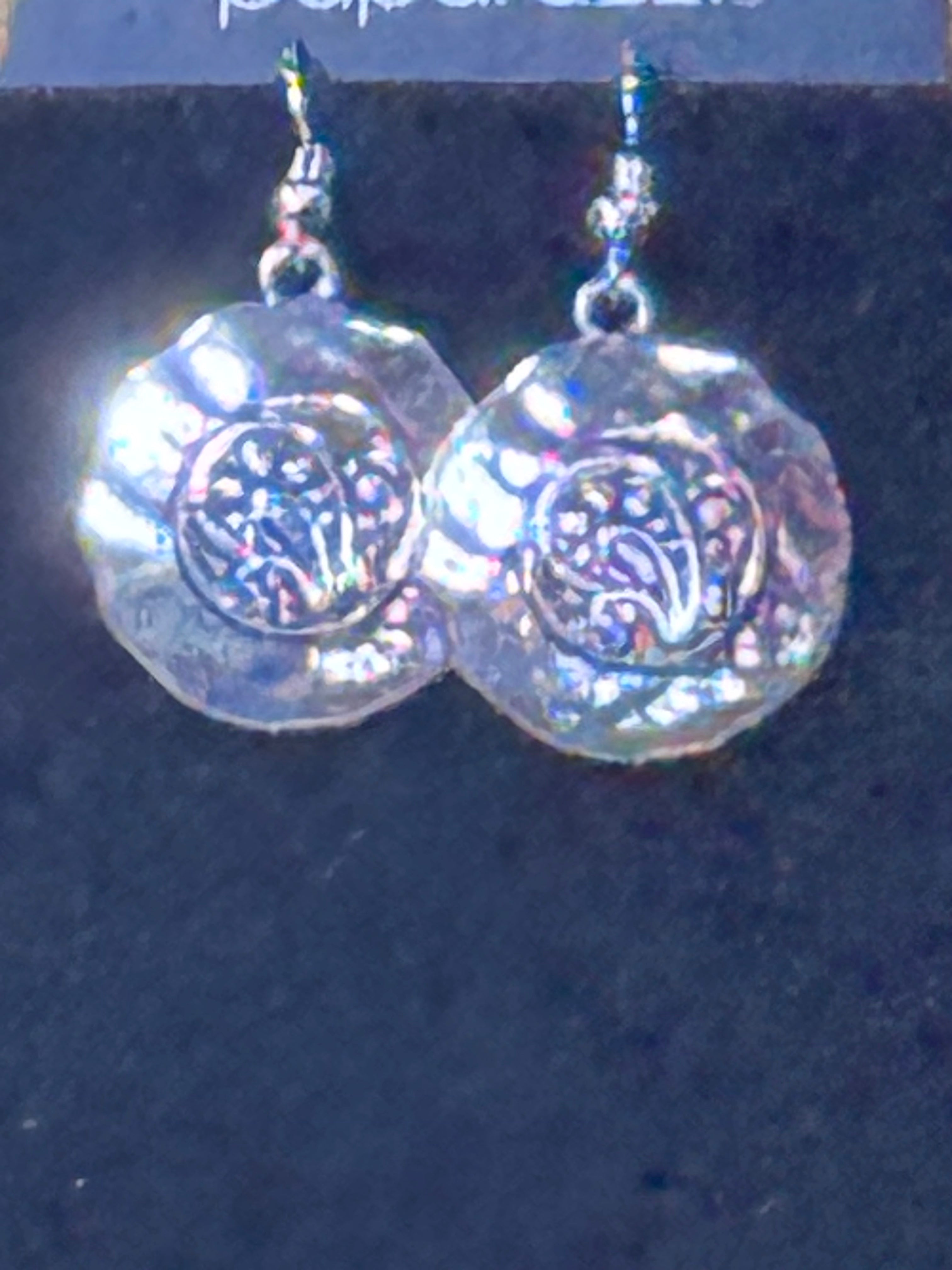 Paparazzi Jewelry "Bull In A China Shop" Silver Filigree Crescent Necklace Set