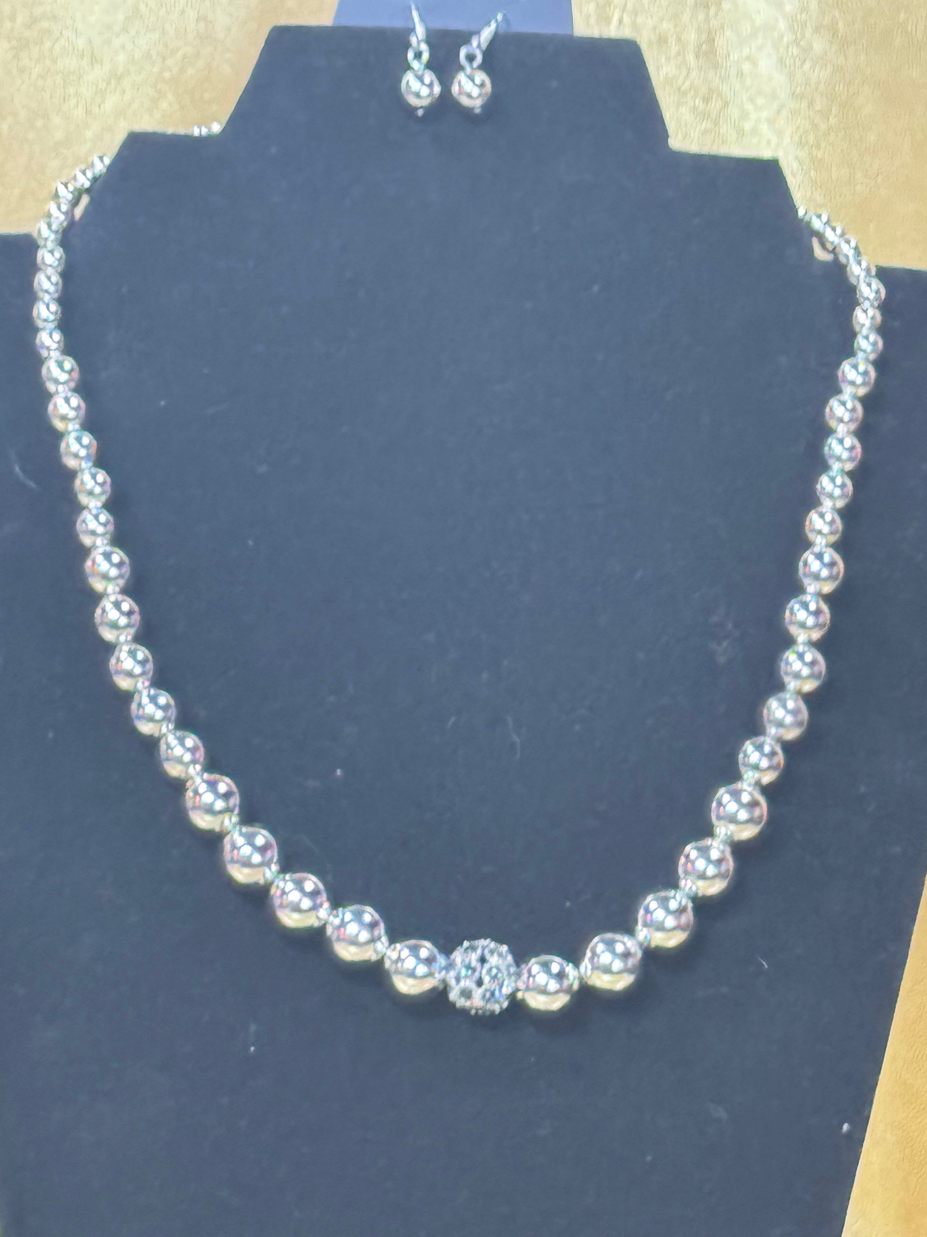 Paparazzi High Stakes FAME Silver Graduated Bead & Smokey Rhinestone Necklace Set