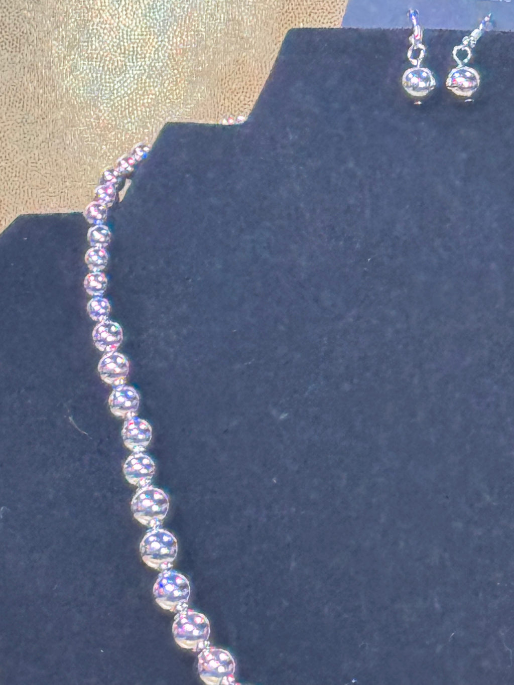 Paparazzi High Stakes FAME Silver Graduated Bead & Smokey Rhinestone Necklace Set