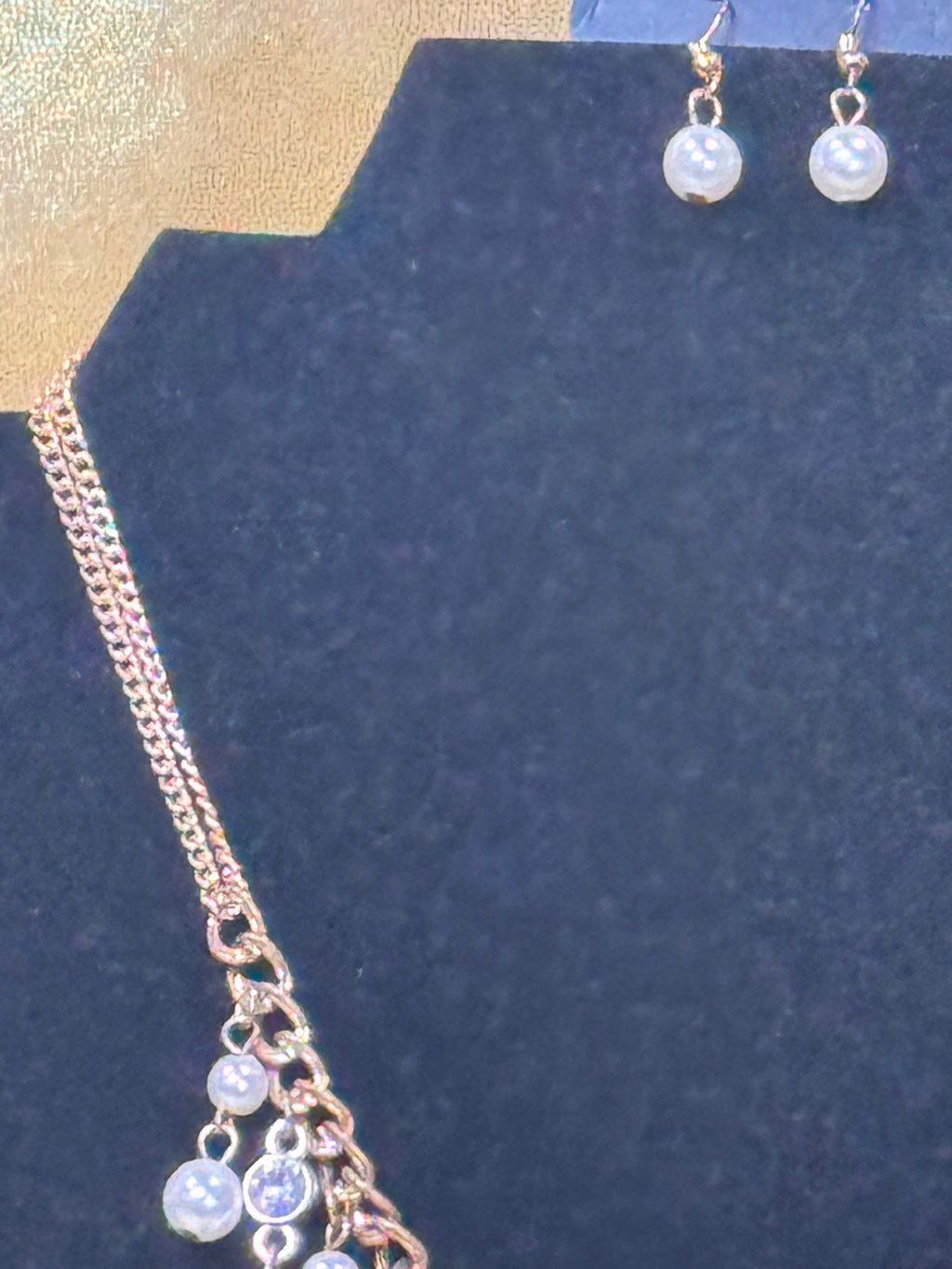 Paparazzi "Regal Refinement" Gold & Pearl Tassel Necklace Set