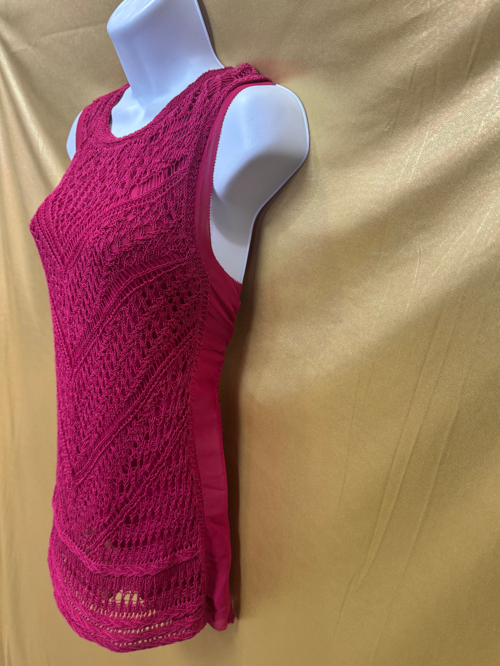 Lucky Brand Magenta Crochet Knit Sleeveless Top - Size XS
