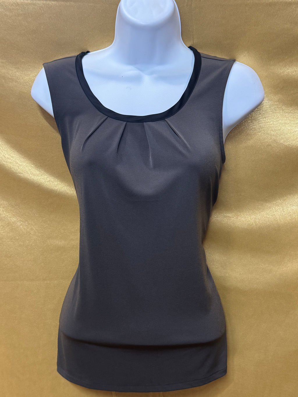 Banana Republic Gray Sleeveless Blouse with Black Trim & Pleated Neckline - Size XS