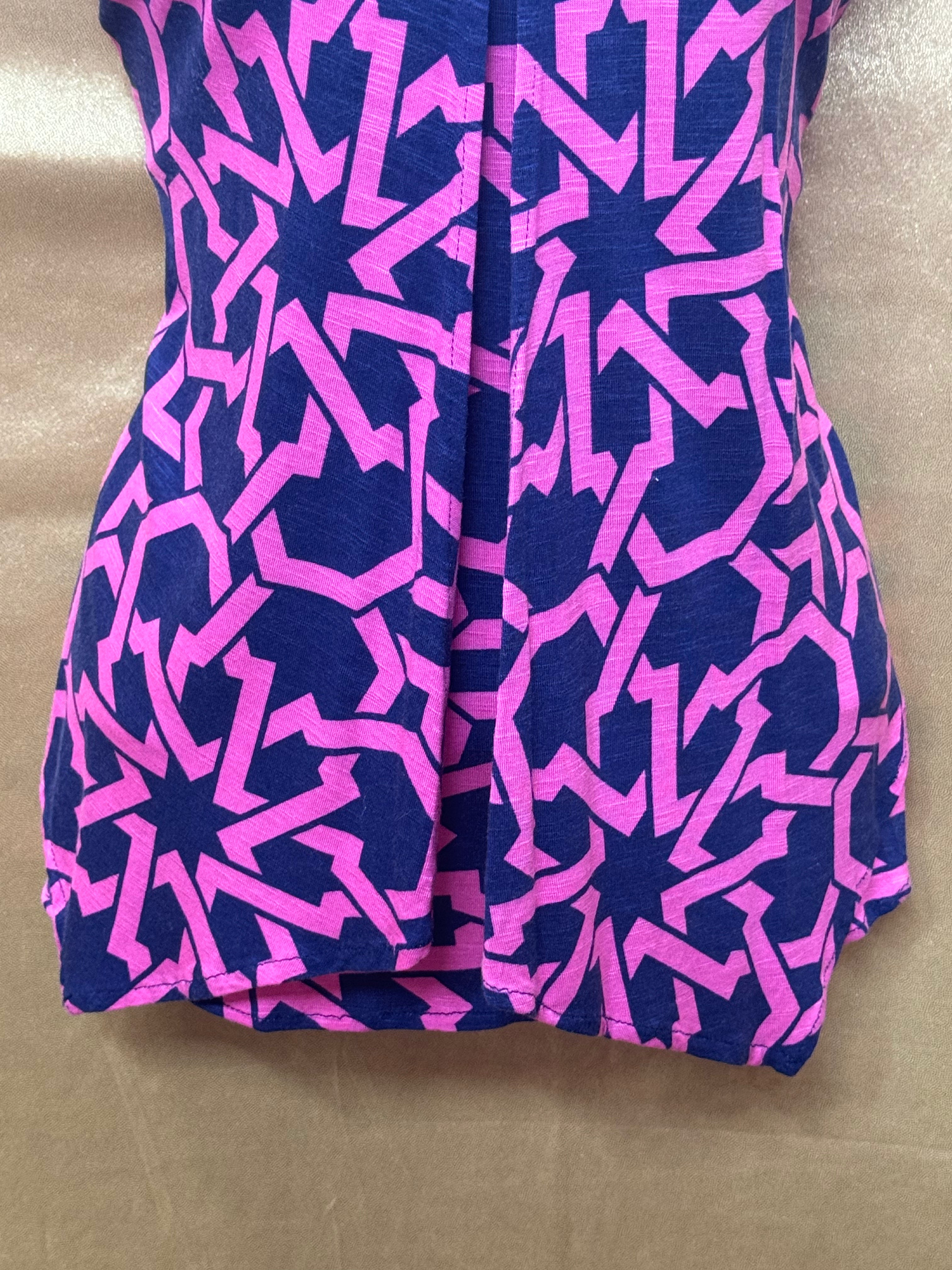 Tori Richard Pink & Navy Geometric Sleeveless V-Neck Top - Size XS