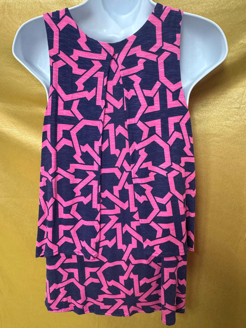 Tori Richard Pink & Navy Geometric Sleeveless V-Neck Top - Size XS