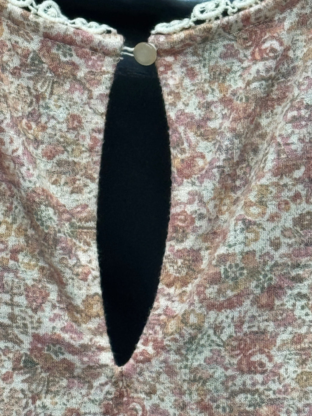 LC Lauren Conrad Floral Eyelet Tank Top Size XS Pink
