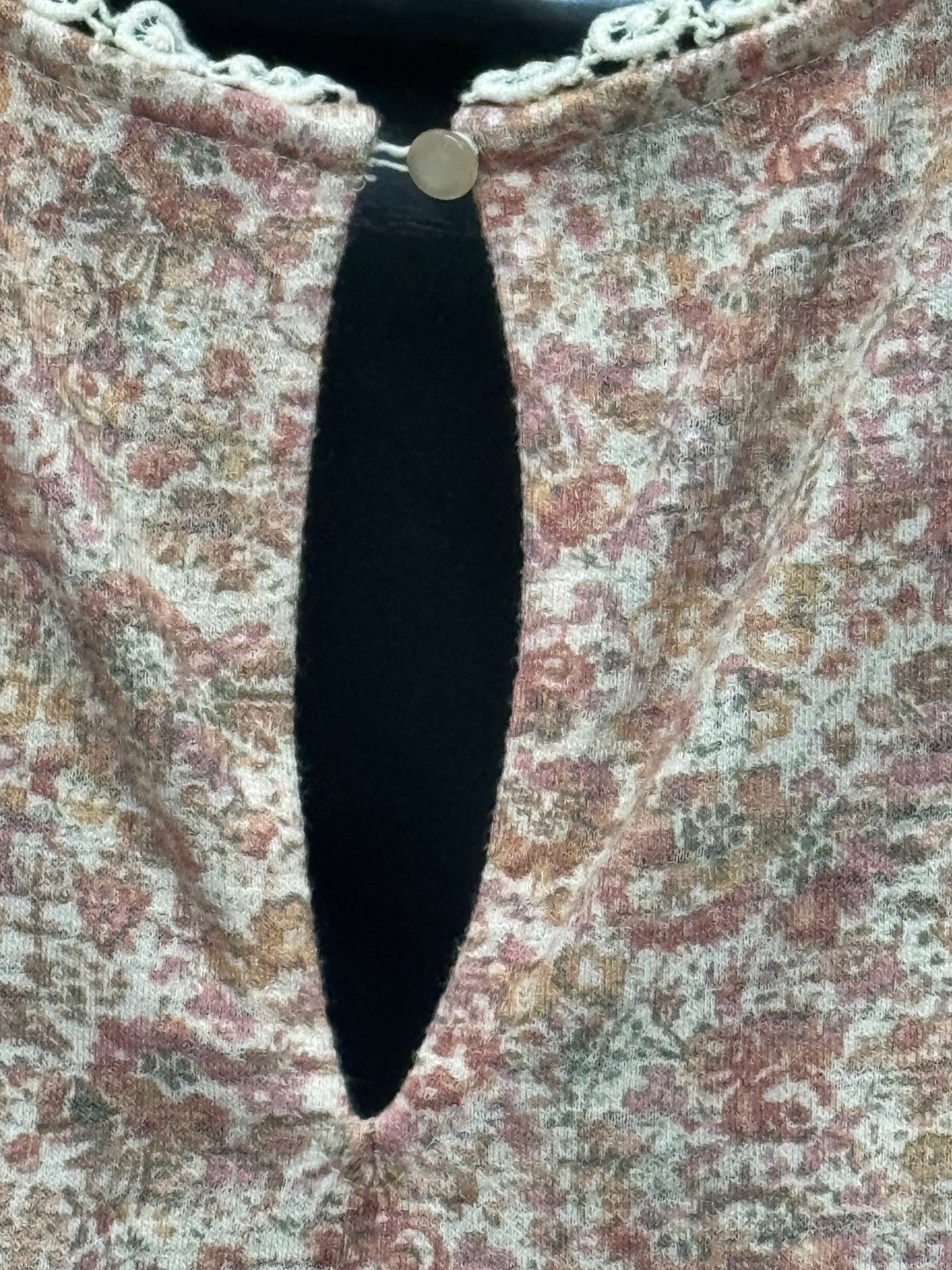 LC Lauren Conrad Floral Eyelet Tank Top Size XS Pink