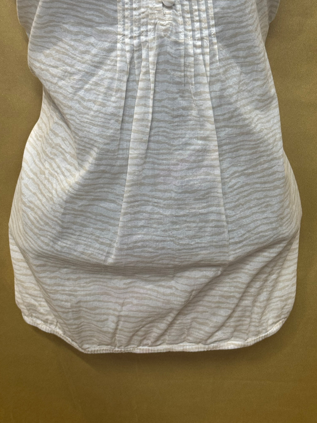 Loft by Ann Taylor Ivory Ruffle Neck Pintuck Sleeveless Blouse - Size XS