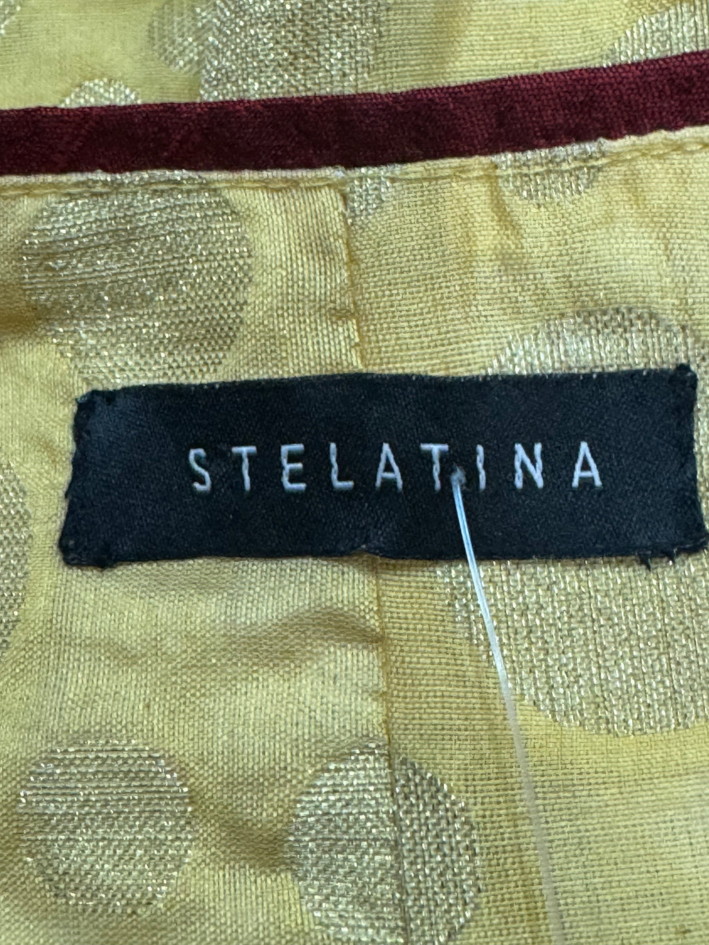 Stunning STELATINA Gold Jacquard Sleeveless Vest Size XS
