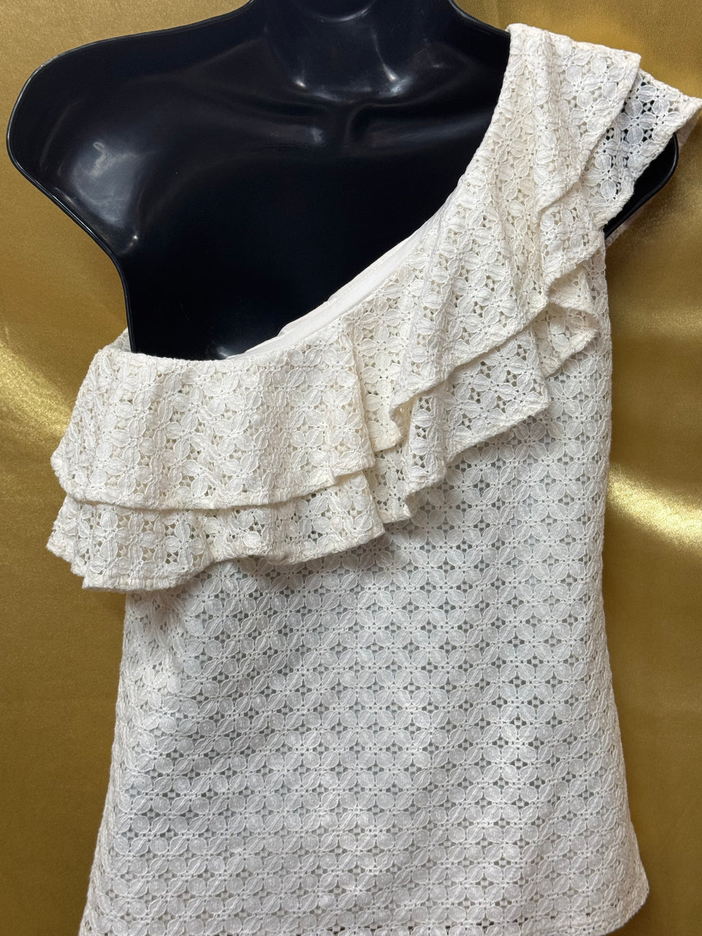 Banana Republic White Eyelet One-Shoulder Ruffle Top - Size XS
