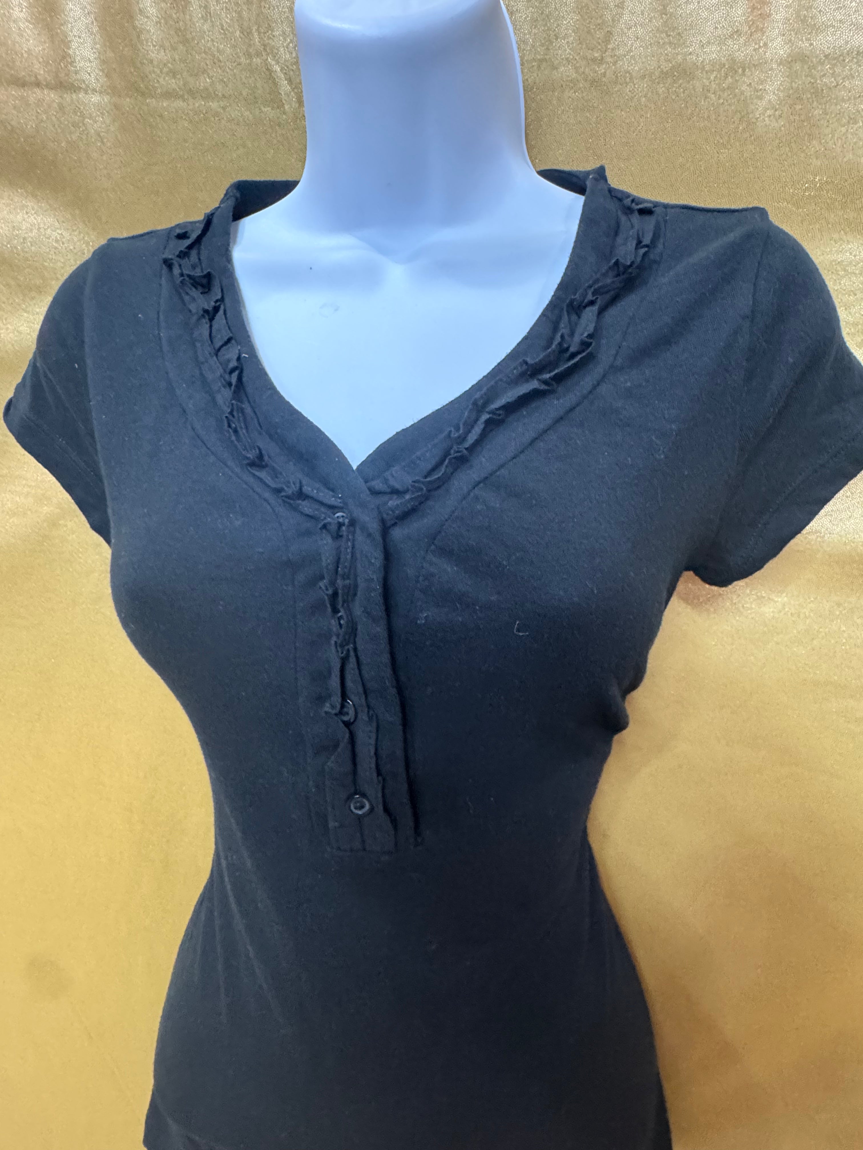 Merona Black Ruffle V-Neck Henley Blouse - Size XS (100% Cotton)