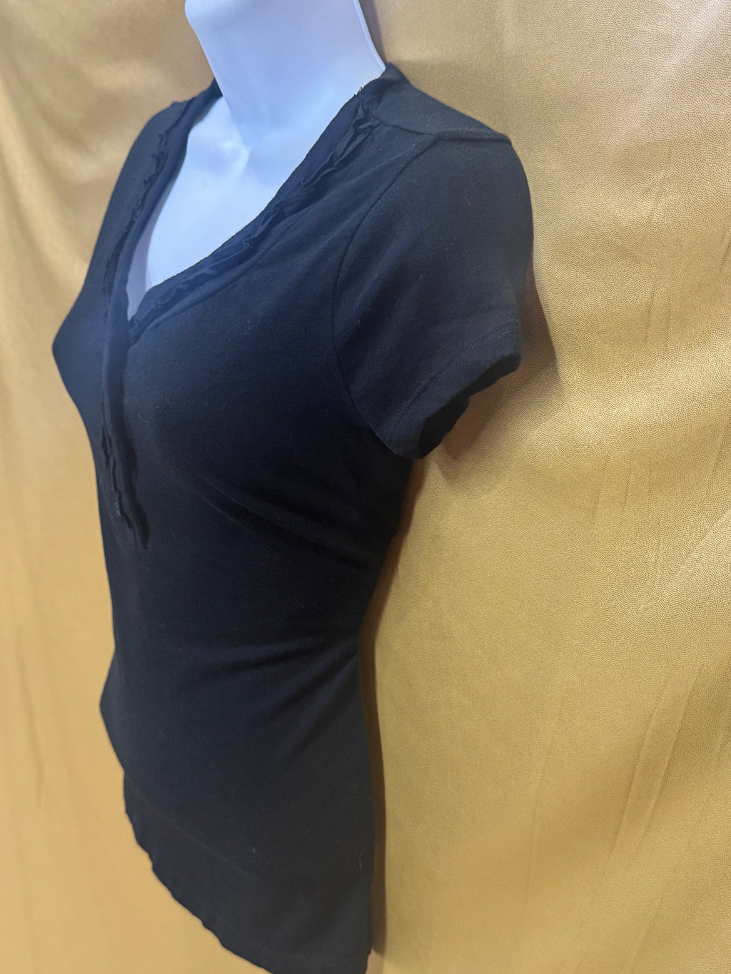 Merona Black Ruffle V-Neck Henley Blouse - Size XS (100% Cotton)