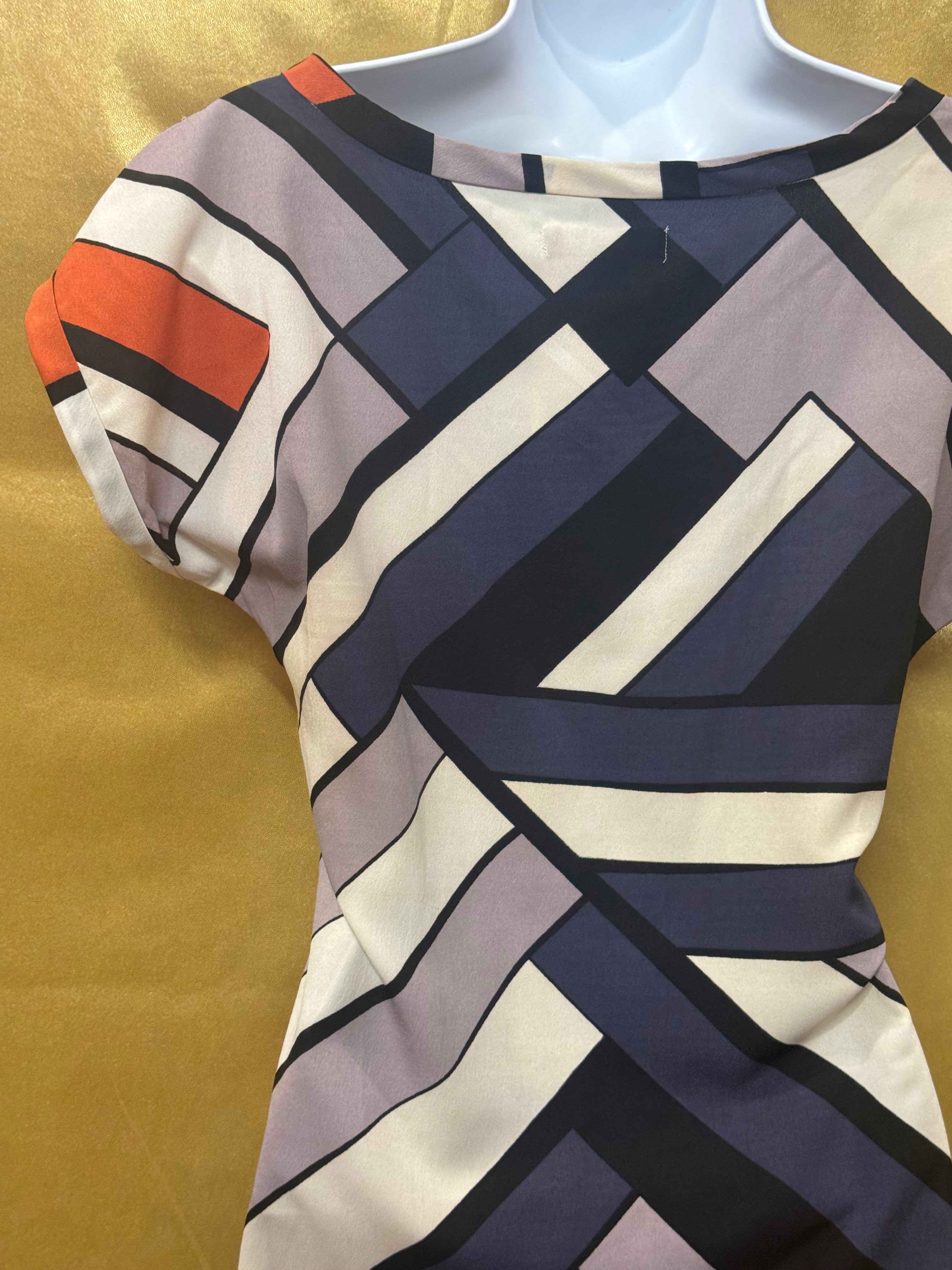 Banana Republic Bold Geometric Twist-Front Blouse - Size XS