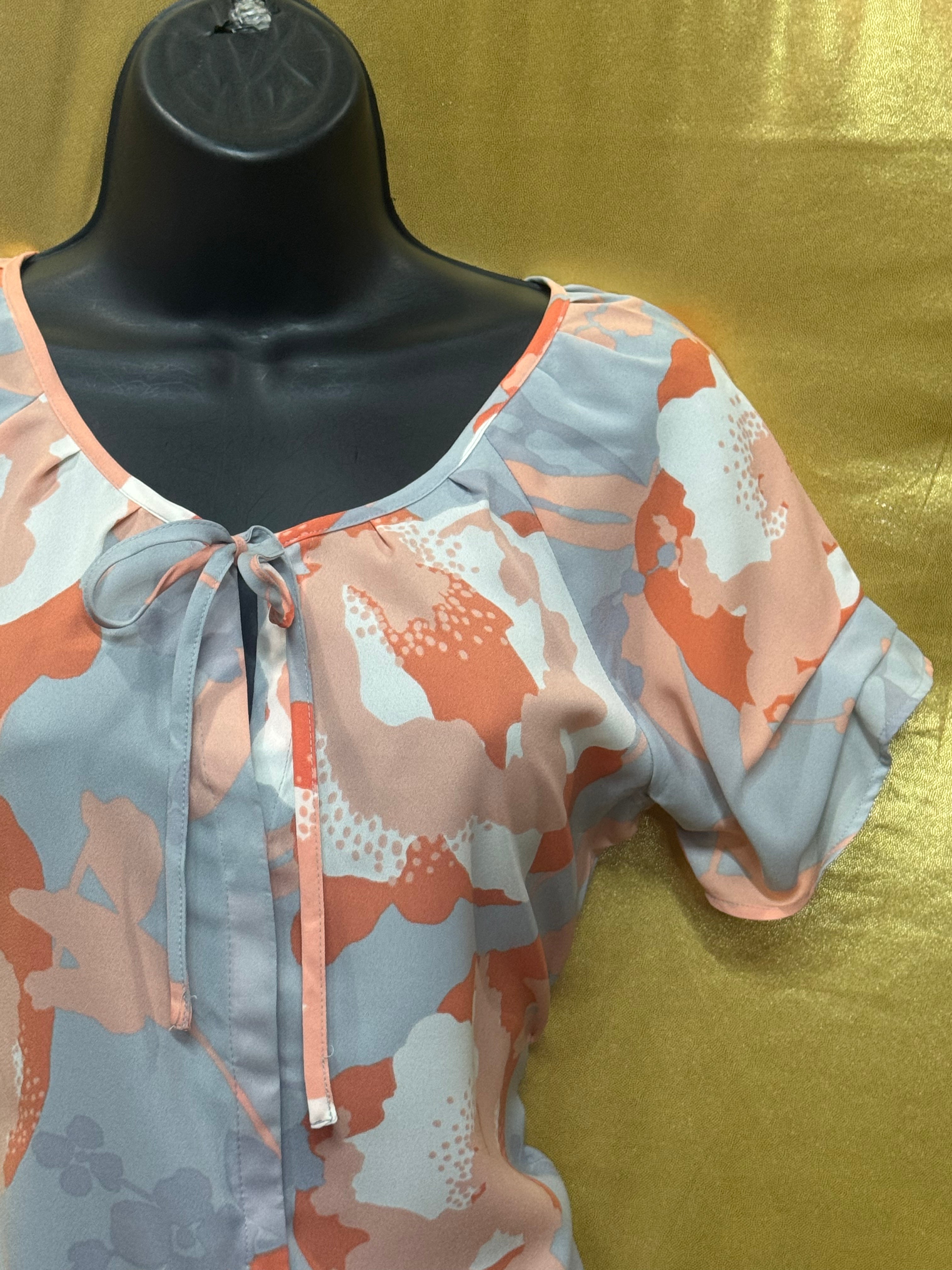 Banana Republic Floral Tie-Neck Short Sleeve Blouse - Size XS