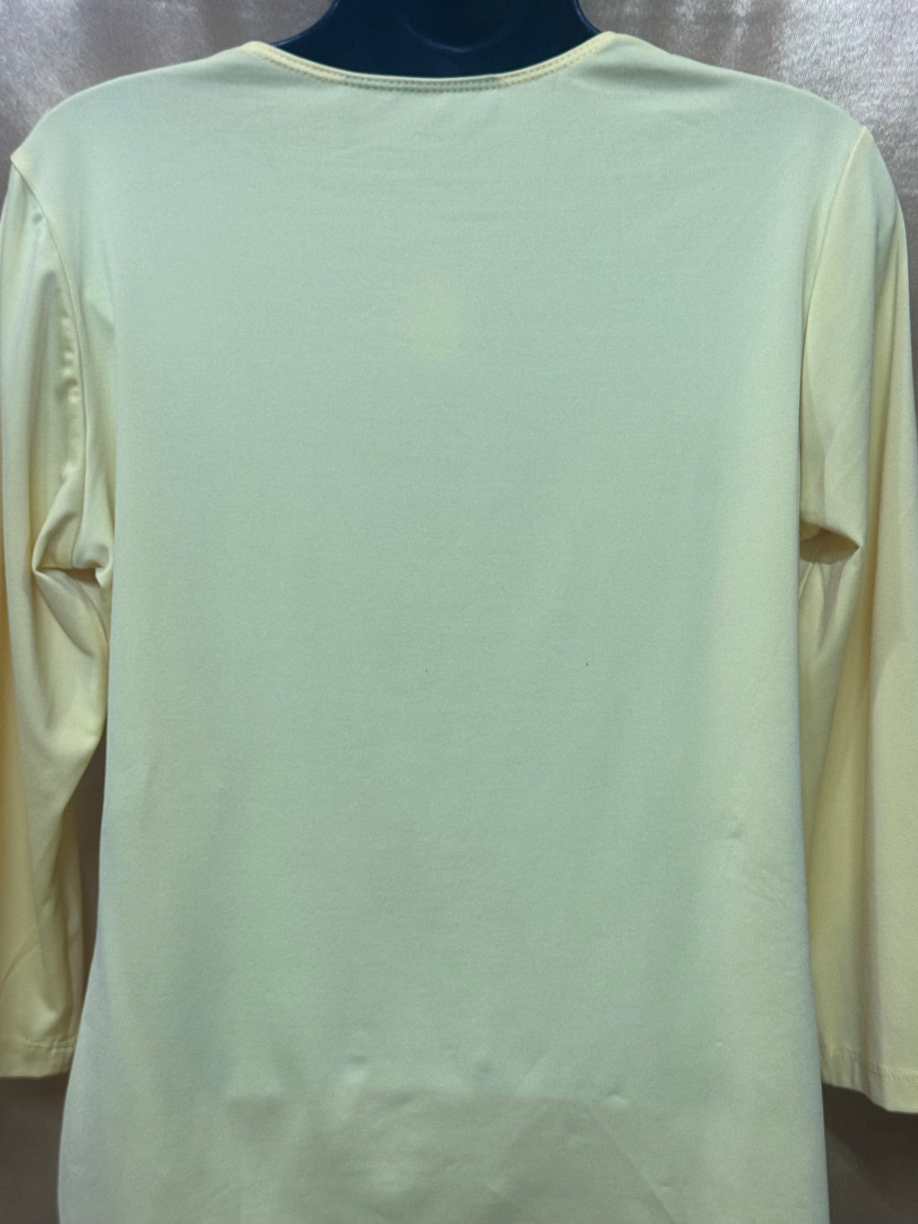 Susan Graver Liquid Knit Pale Yellow Square Neck 3/4 Sleeve Top - XS USA