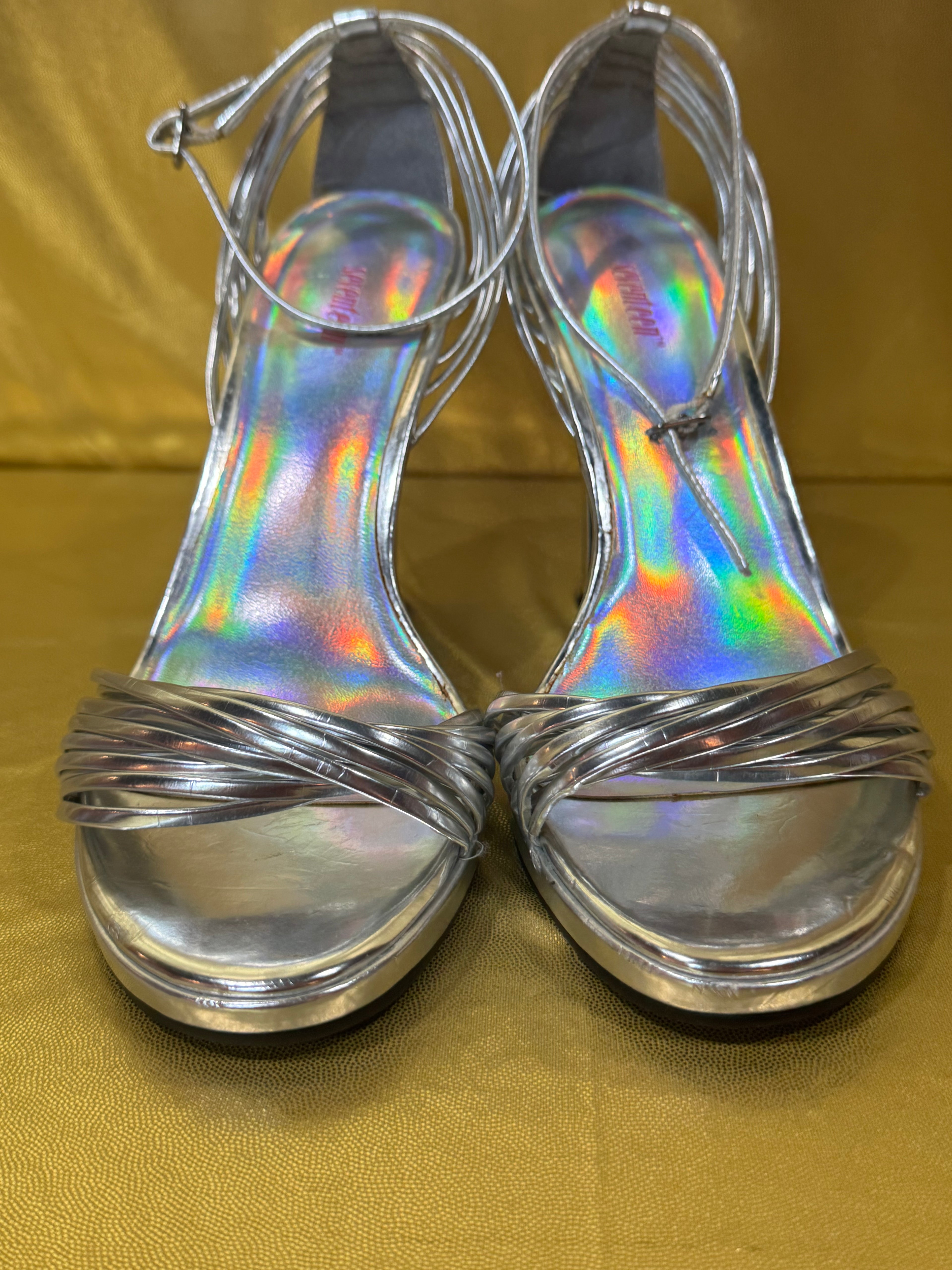 Vintage Y2K Seventeen Metallic Silver Strappy Heels with Holographic Iridescent Insoles – Size 8.5