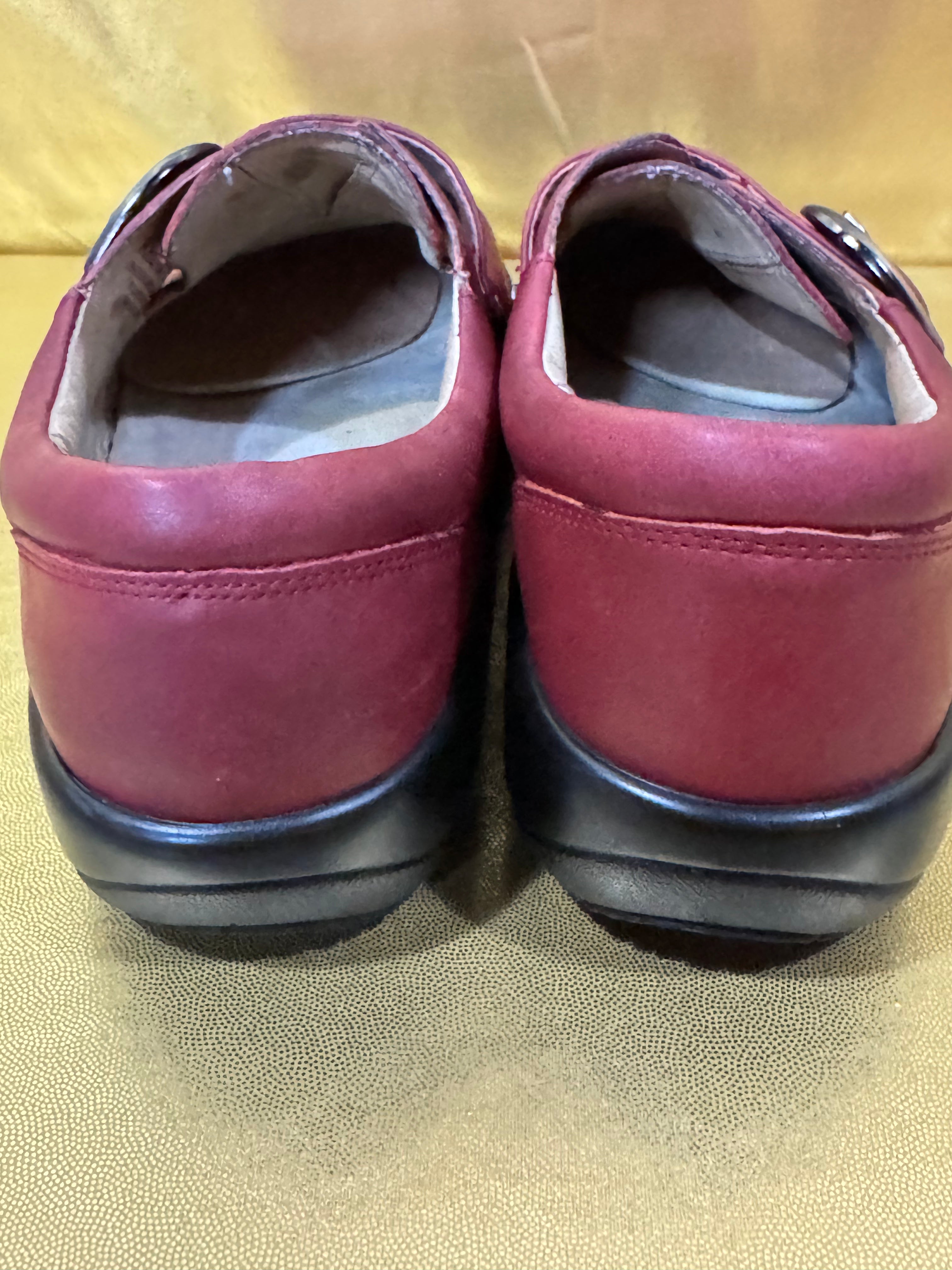 Alegria Khloe Red Leather Comfort Clogs Shoes EUR 37 US 7-7.5 Nurse Working Slip On
