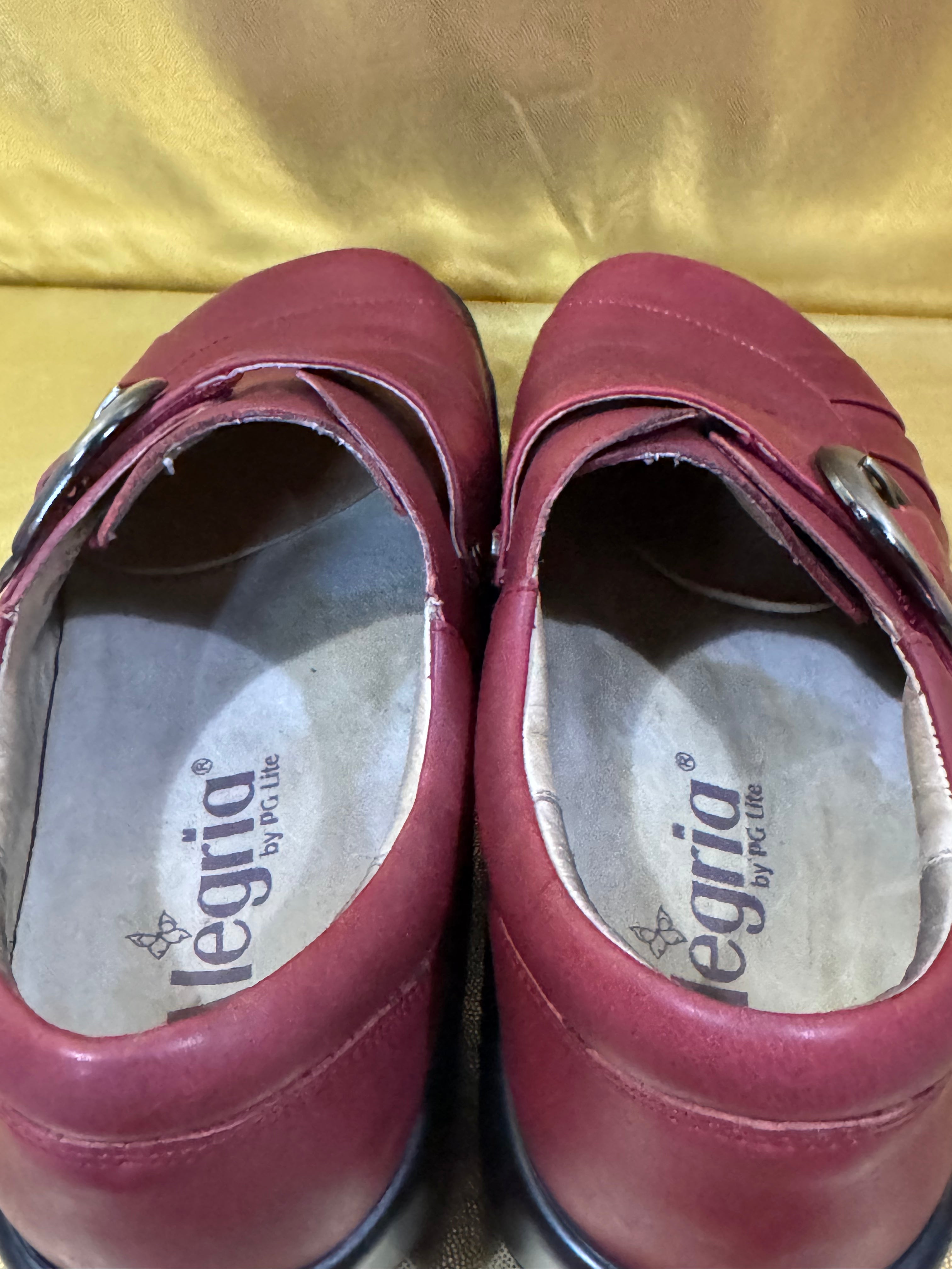 Alegria Khloe Red Leather Comfort Clogs Shoes EUR 37 US 7-7.5 Nurse Working Slip On