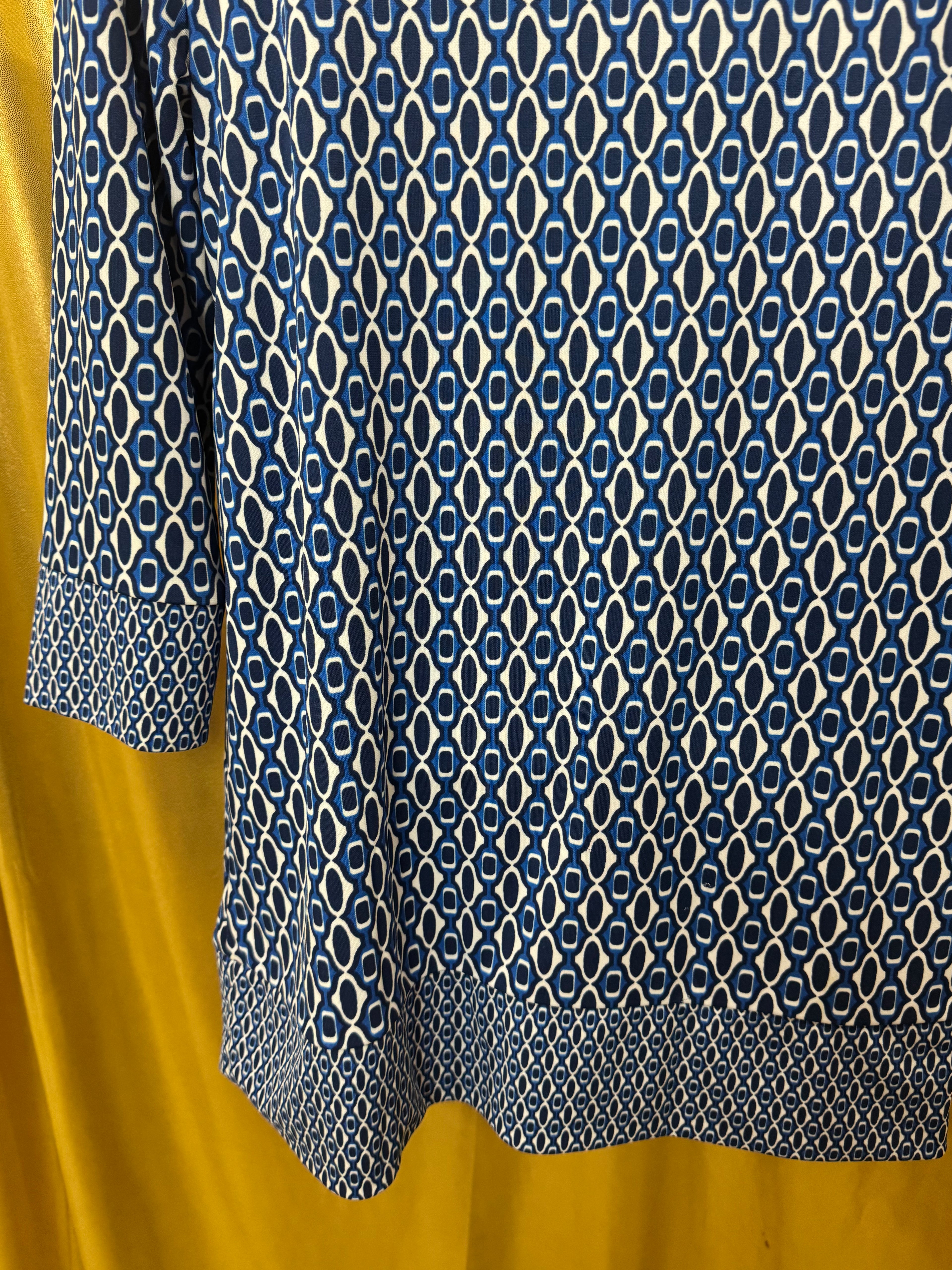 Ann Taylor Geometric Chain Link 3/4 Sleeve Blouse - Size XS