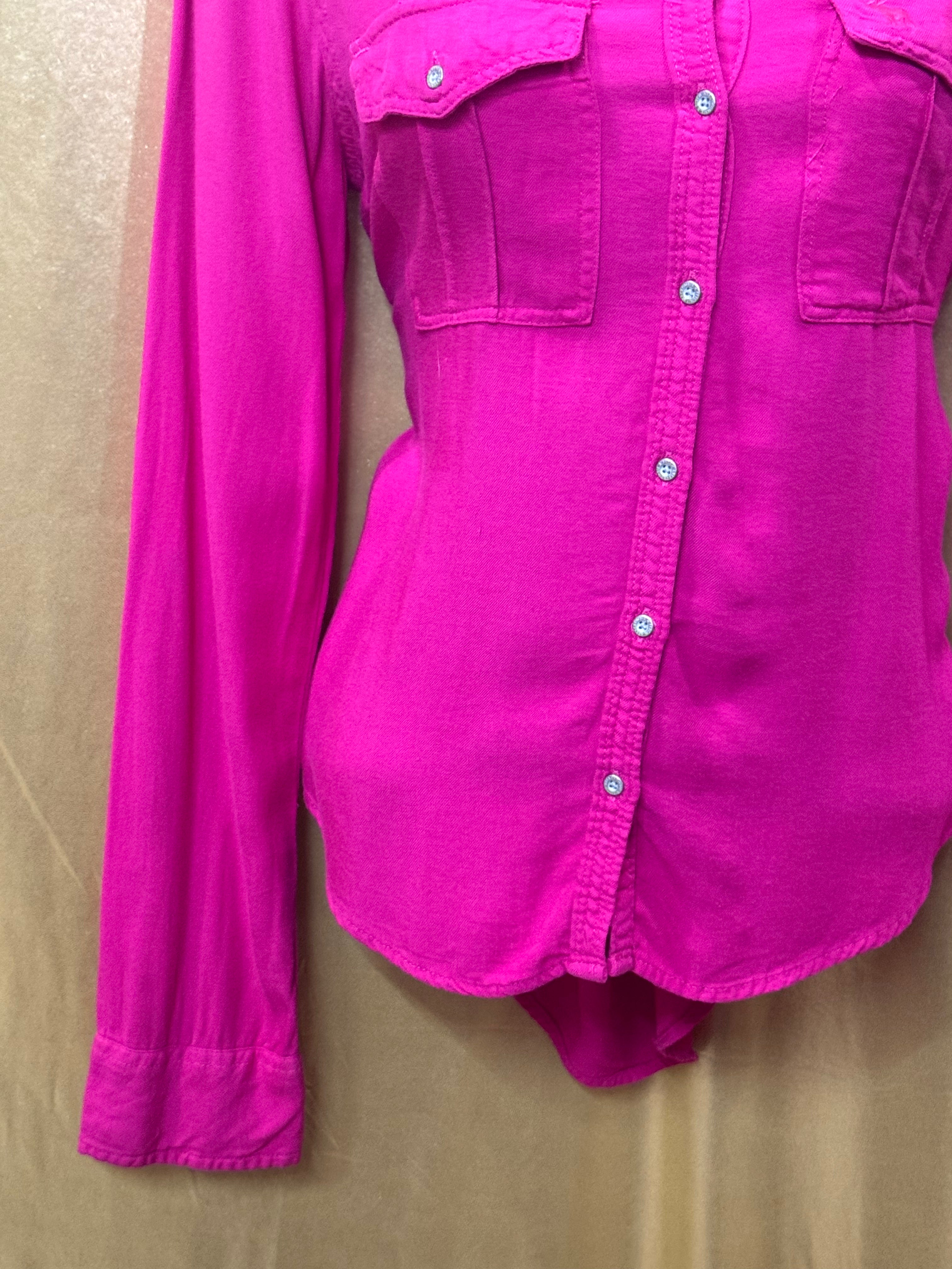 Abercrombie & Fitch Magenta Utility Shirt Button Down 100% Viscose Size XS