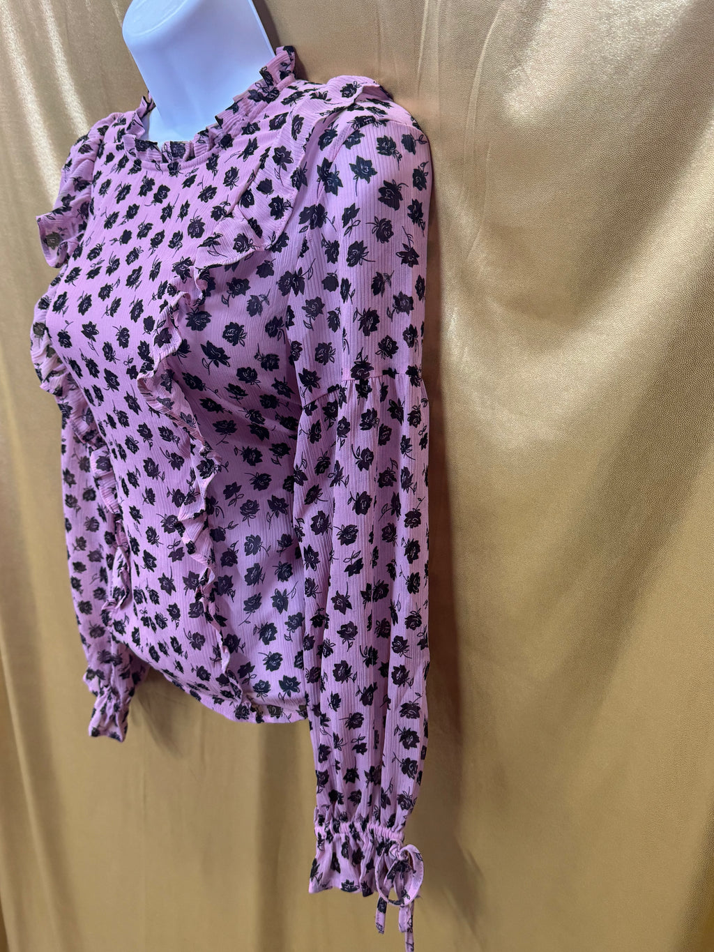 H&M Divided Pink & Black Floral Ruffled Chiffon Blouse Size XXS