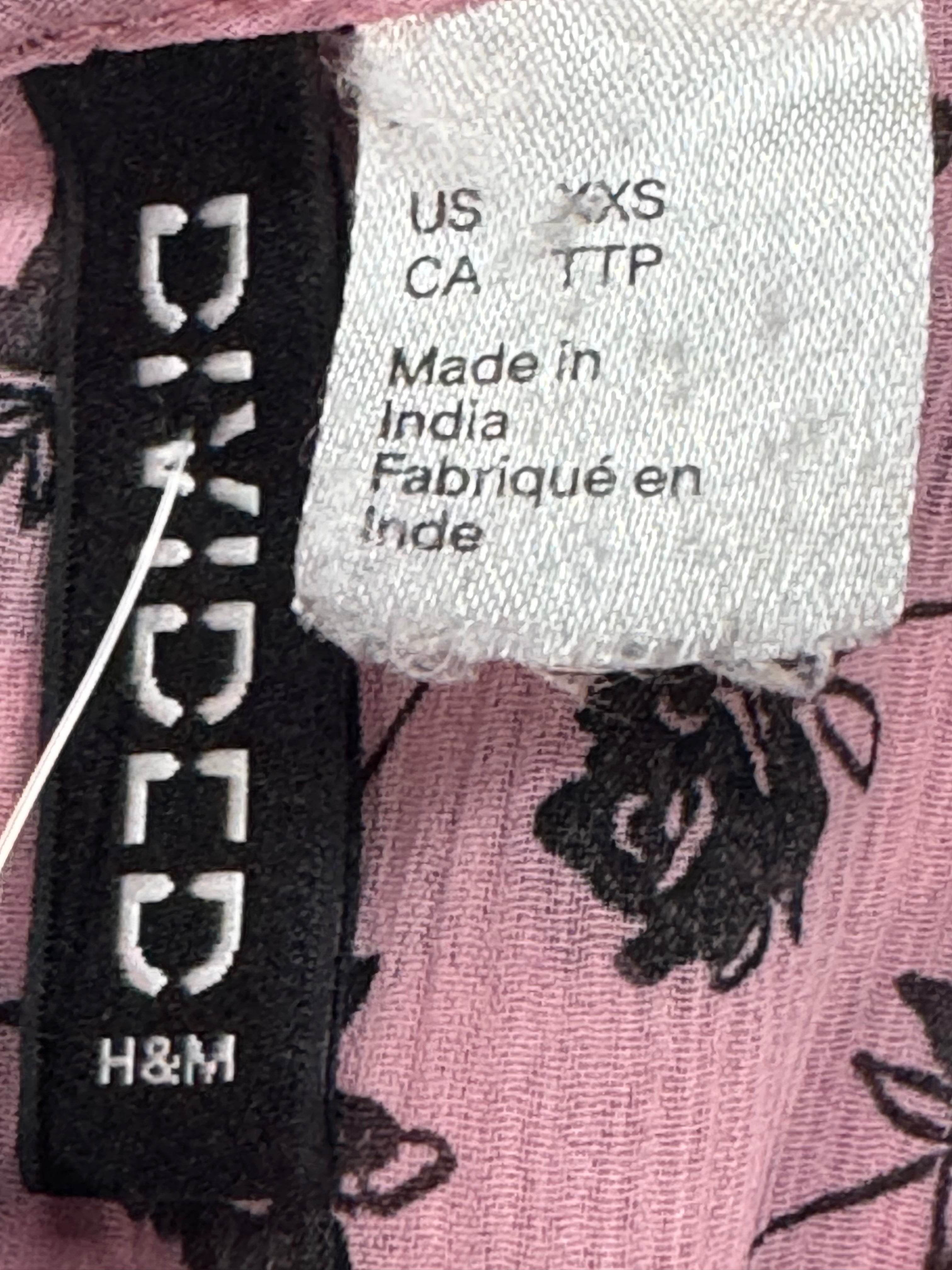 H&M Divided Pink & Black Floral Ruffled Chiffon Blouse Size XXS