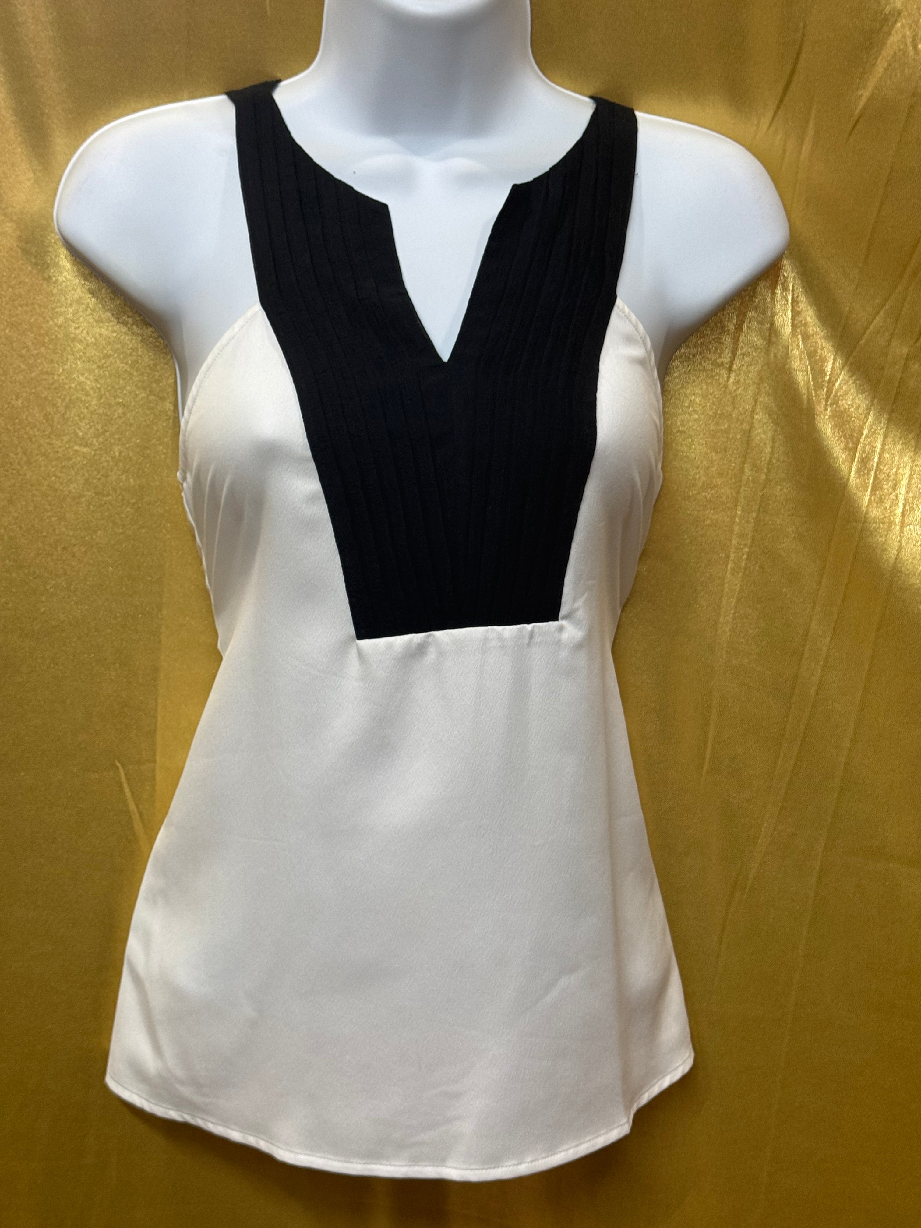 Cooper & Ella Tuxedo Neck Pleated Tank Top Sleeveless Blouse Size XS