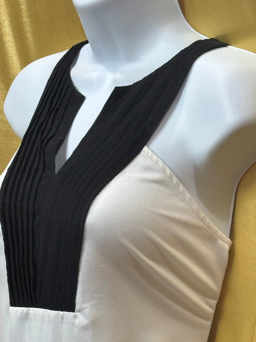 Cooper & Ella Tuxedo Neck Pleated Tank Top Sleeveless Blouse Size XS