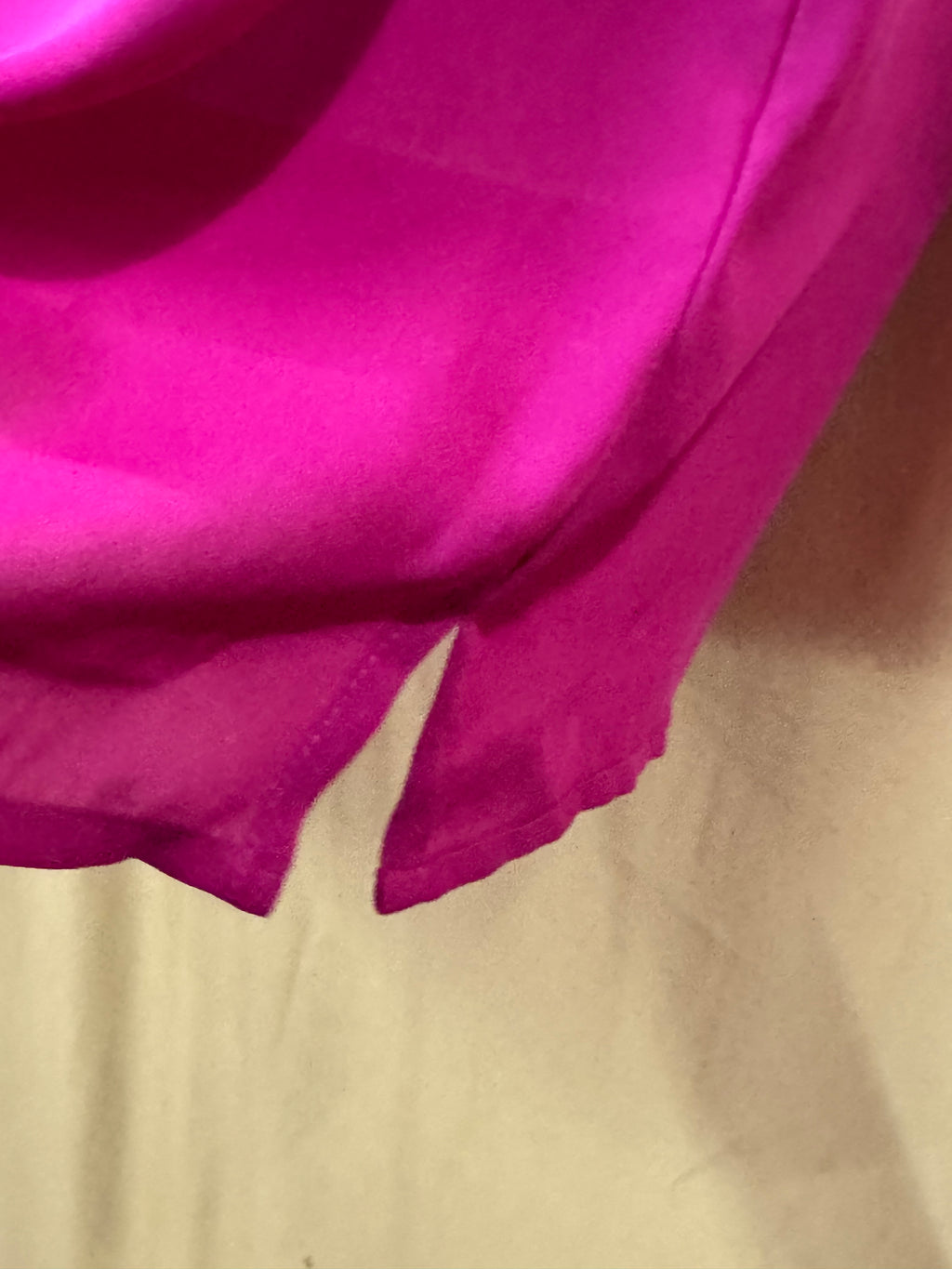 Laundry by Shelli Segal Magenta Sleeveless Pleated Blouse Size Small