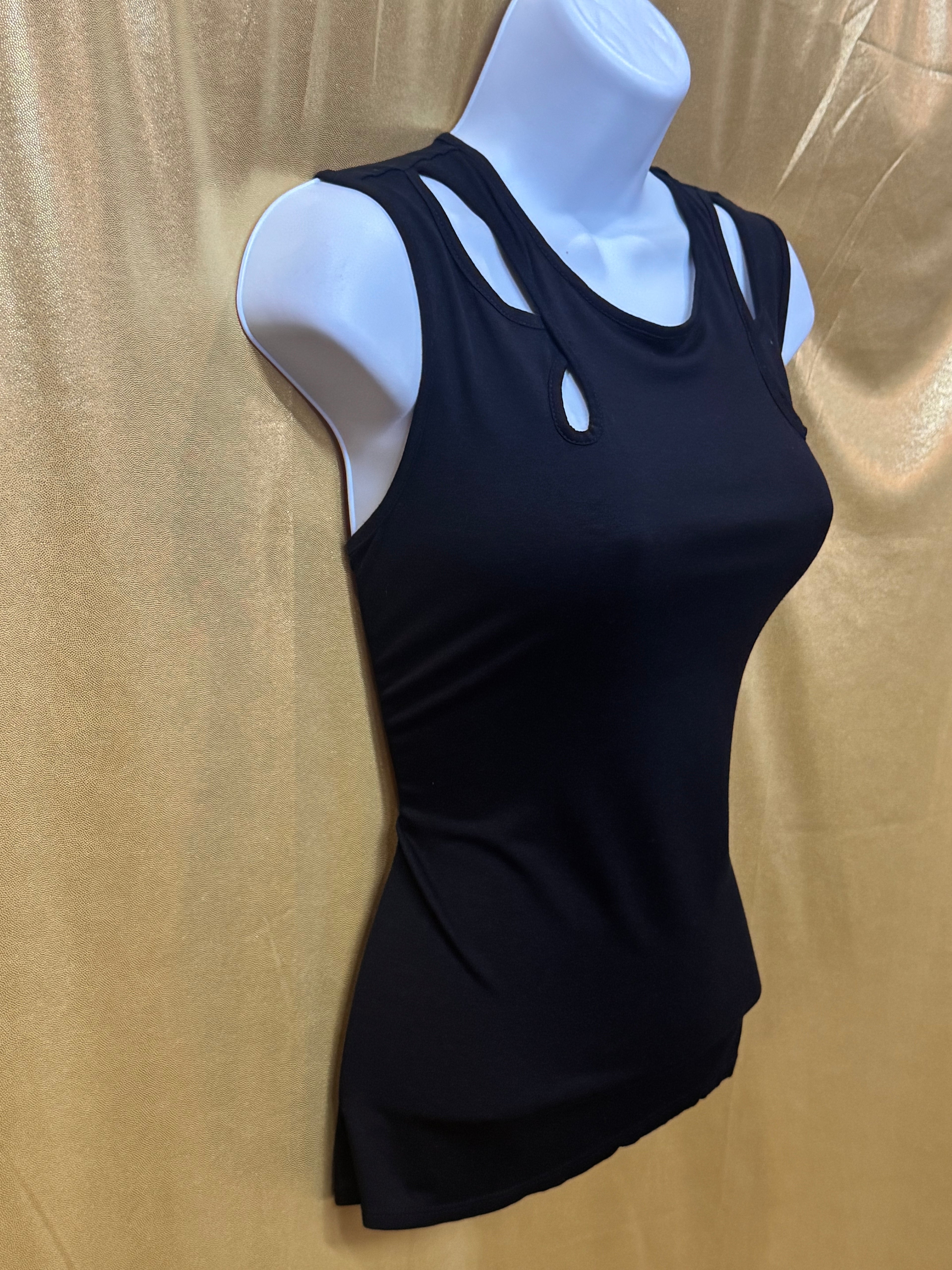 Max Studio Black Cut-Out Shoulder Tank Top - Size Small