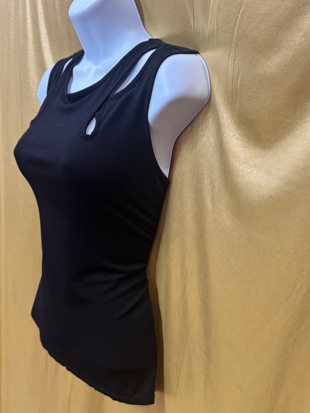 Max Studio Black Cut-Out Shoulder Tank Top - Size Small