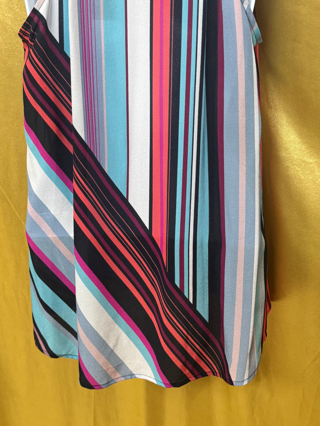 NWT Serein 100% Silk Striped Halter Top - Size Small