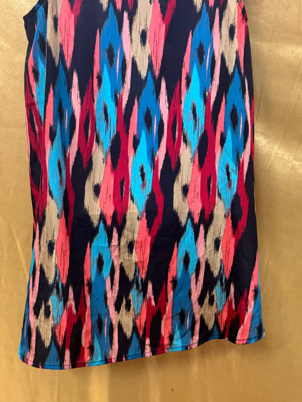 Eight Sixty Colorful Ikat Diamond V-Neck Tunic Tank Top - Size Small