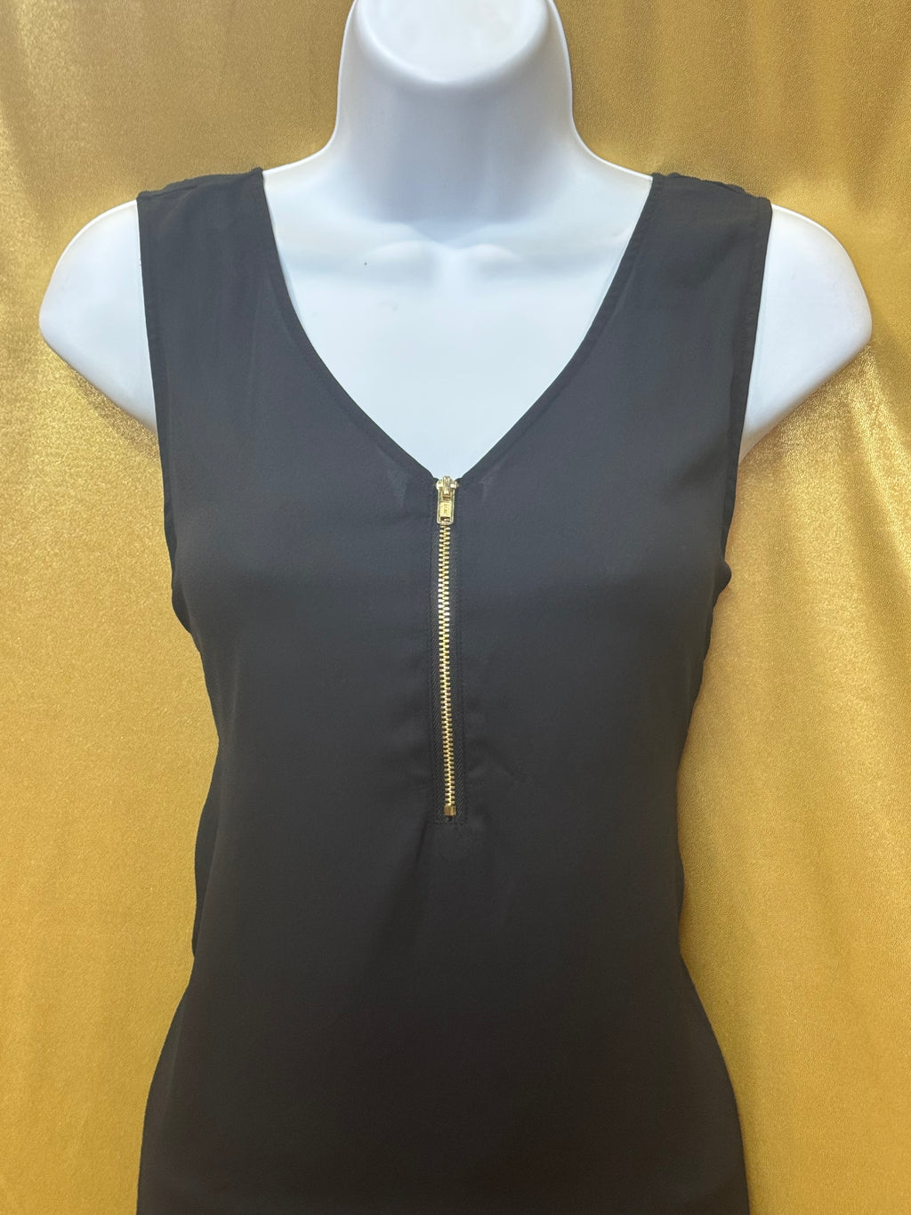 Bold Elements Black Zip V-Neck Sleeveless Blouse Size Small