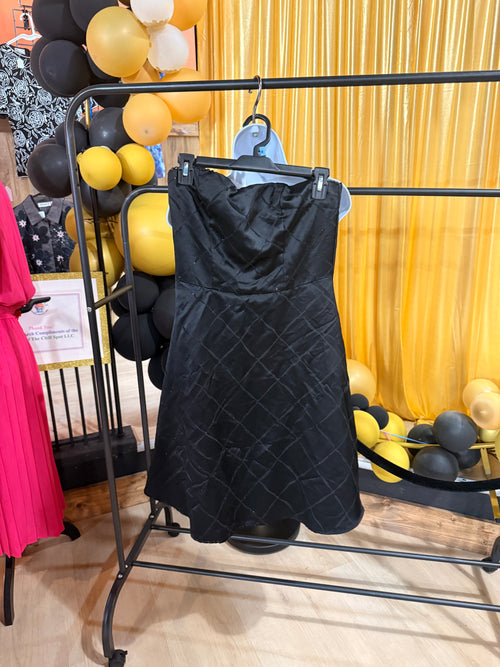 Byer Too Black Strapless Dress – Size Small