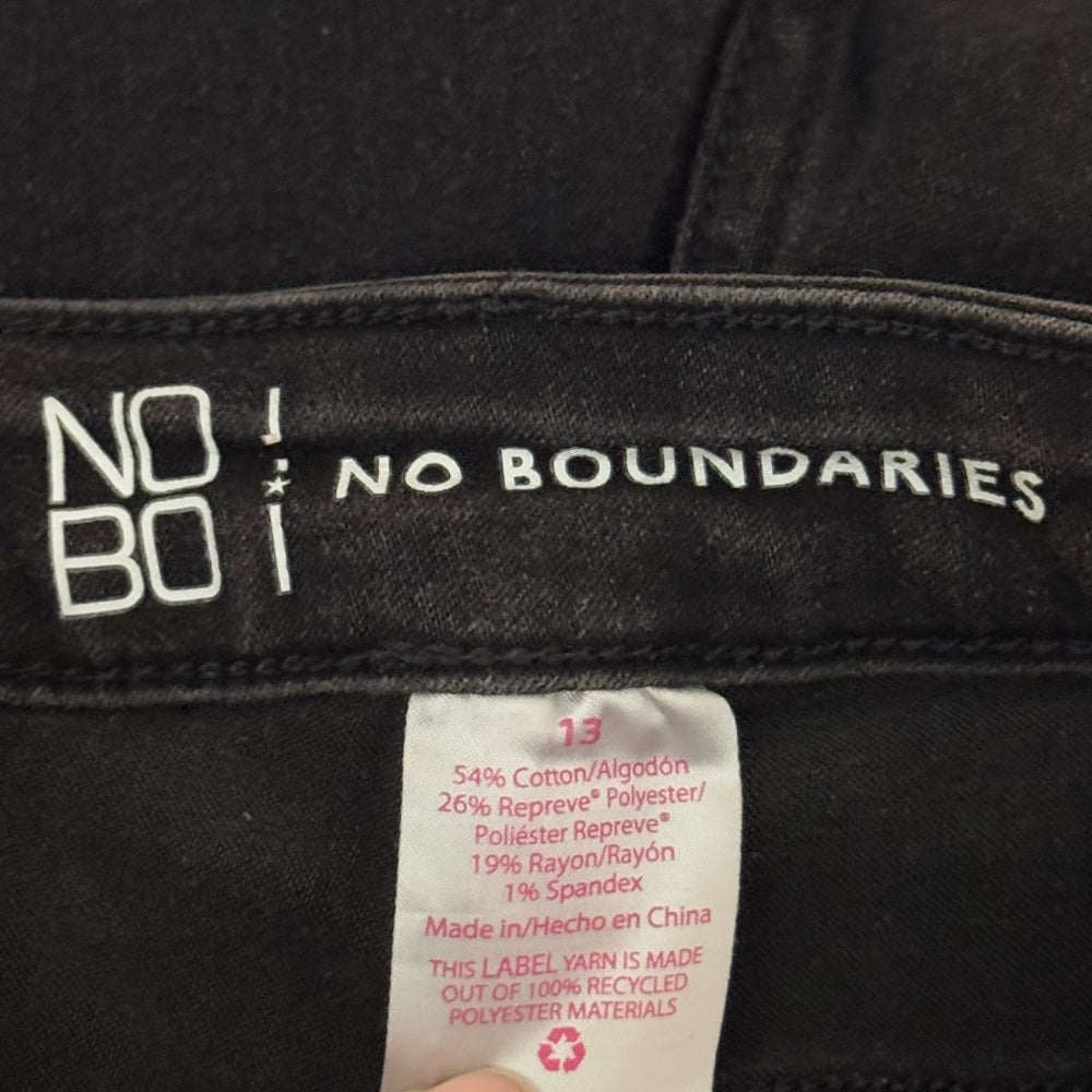 No Boundaries Black‎ Denim Jeans Size 13