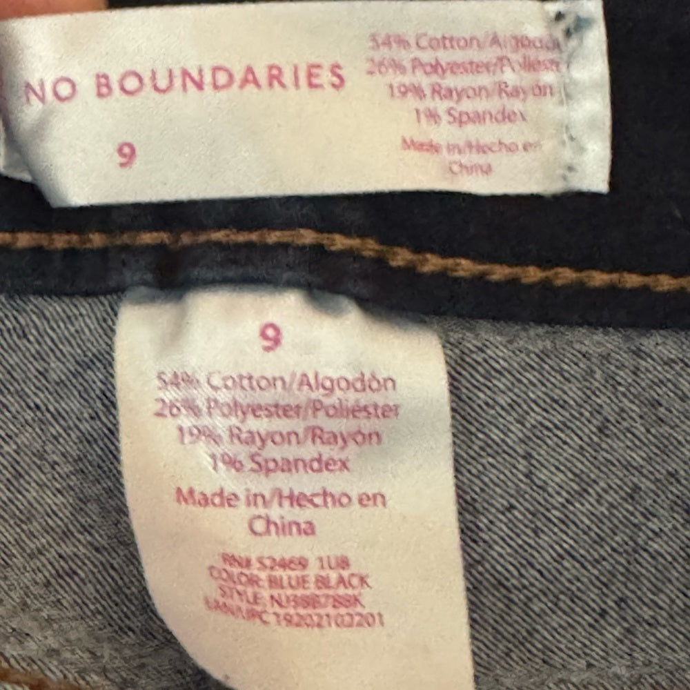 No Boundaries‎ NWOT Dark Wash Button Fly Denim Blue Jeans Size 9
