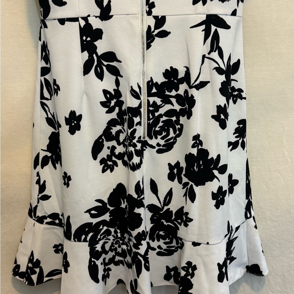 B-81 Karl Lagerfield White & Black Floral Ruffled Short Sleeve MIDI Dress
