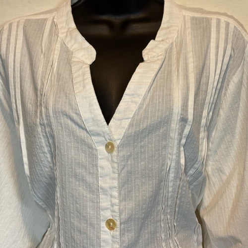 Club Z Collection White Pleated V-Neck Button Front Blouse Size 1X
