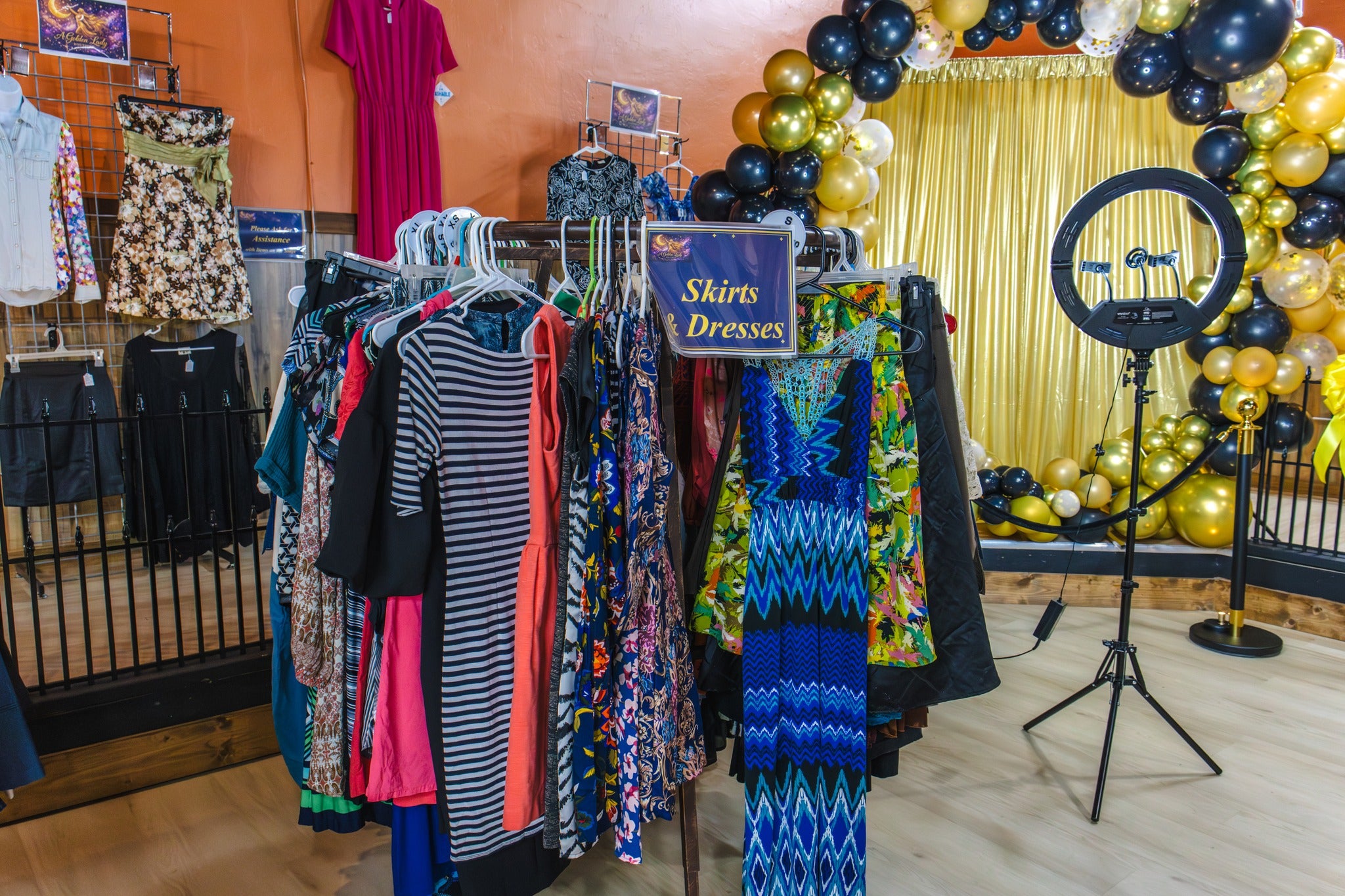 A Golden Lady Boutique Event Photo 28