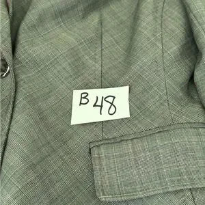 B-48‎ Anne Klein Gray 100% Wool Blazer Suit Jacket Size 4P