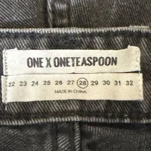 B-211 One X One Teaspoon Black Distressed High Waist Skinny Jeans Size‎ 28